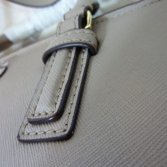 NEW Tory Burch Robinson French Gray Saffiano Leather Mini Square Tote/Crossbody - Picture 10 of 12